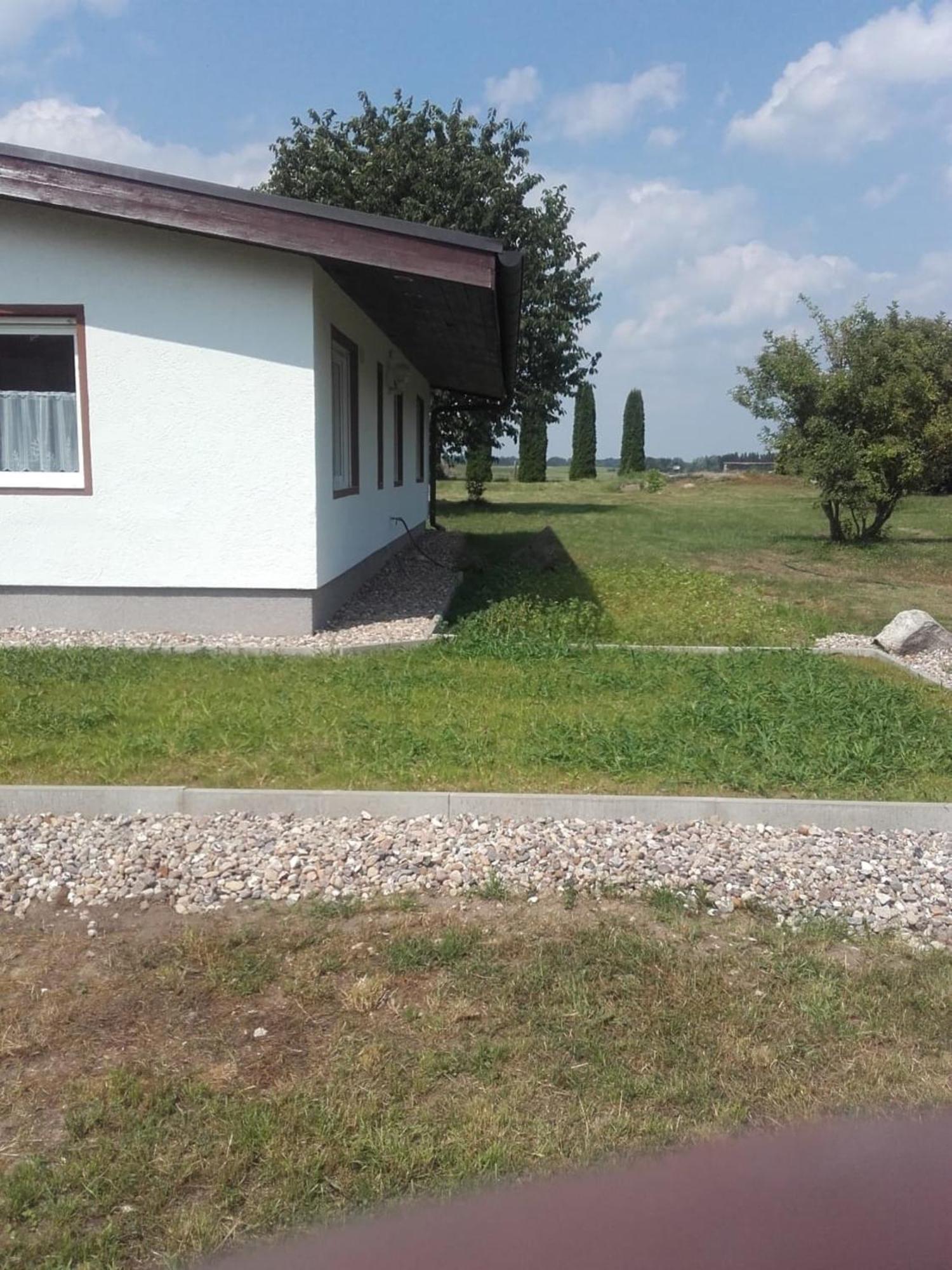 Behaglicher Bungalow Fuer Mensch Und Hund Barkhagen المظهر الخارجي الصورة